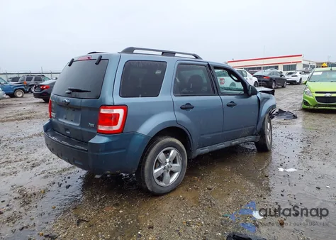 2011 Ford Escape Xlt z USA, uszkodzony, nr VIN 1FMCU0DG5BKA78379